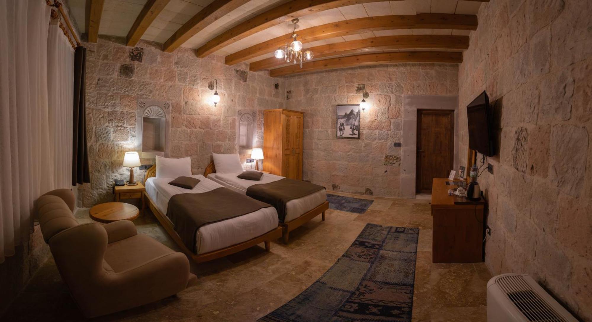Cappadocia Secret Hill Cave Suites Goreme Bagian luar foto